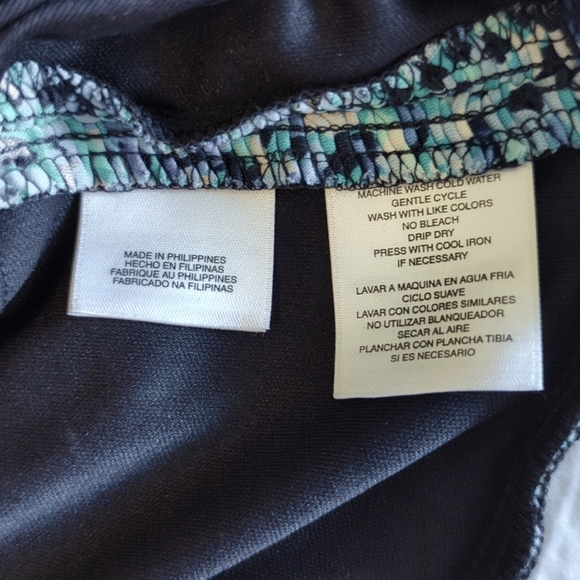 Halter cocktail dress - Picture 4 of 4